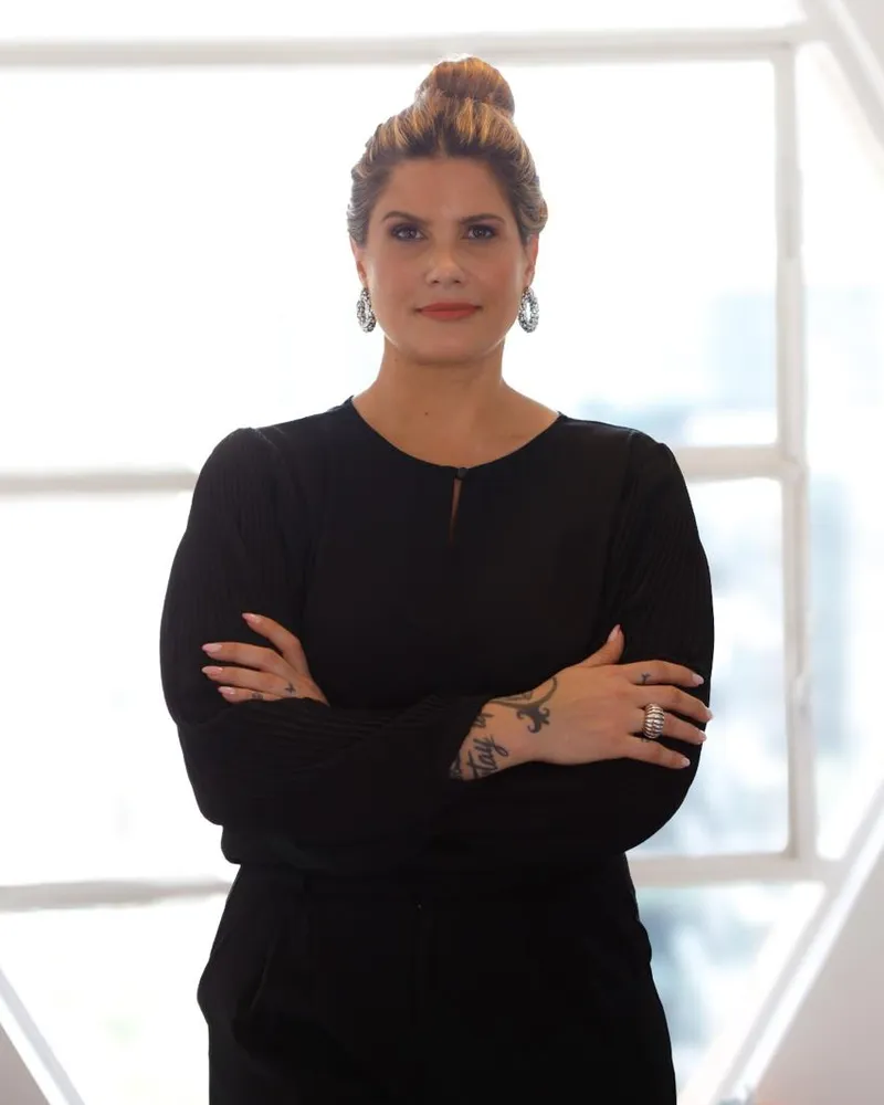 Adriana Reid, retrato de estúdio